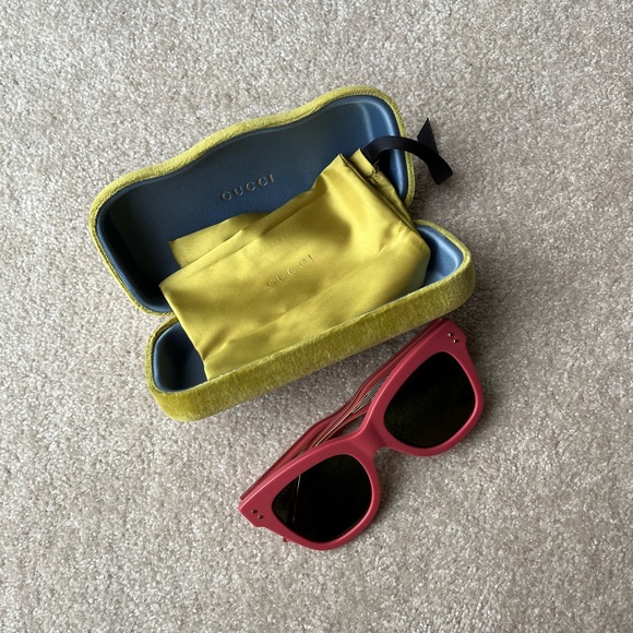 Gucci Accessories - Women’s Gucci GG1082S Watermelon Sugar Pink Sunglasses Like New